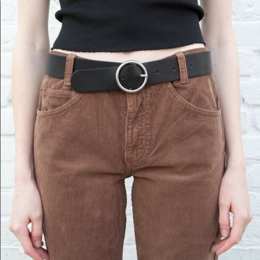 brandy melville circle belt